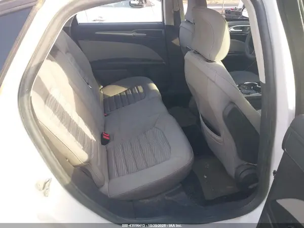 3FA6P0G72GR155013 2016 FORD FUSION - Image 8