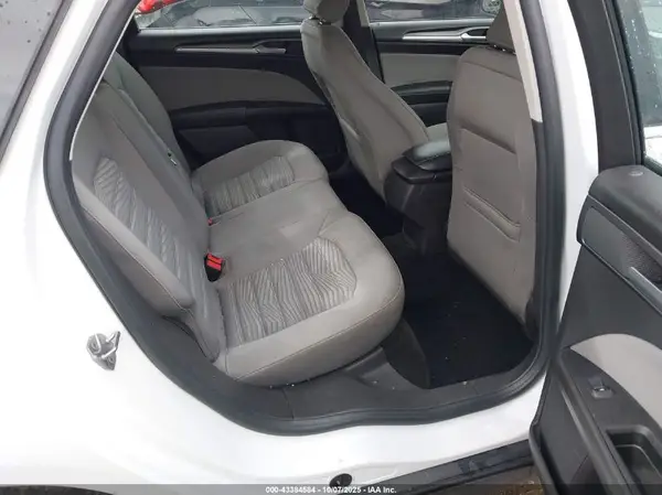 3FA6P0G72GR211175 2016 FORD FUSION - Image 8