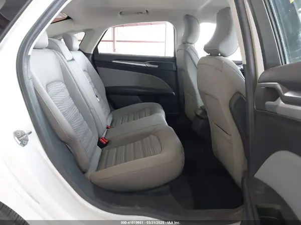 3FA6P0G72GR227201 2016 FORD FUSION - Image 8