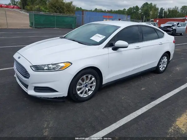 3FA6P0G72GR227666 2016 FORD FUSION - Image 2