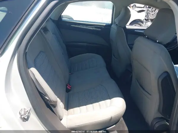 3FA6P0G72GR235069 2016 FORD FUSION - Image 8