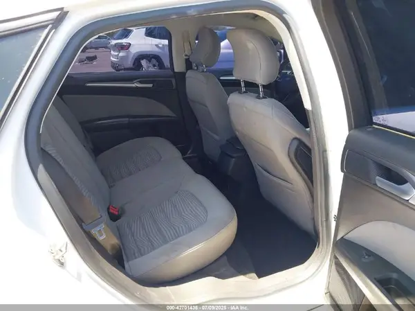 3FA6P0G72GR261526 2016 FORD FUSION - Image 8