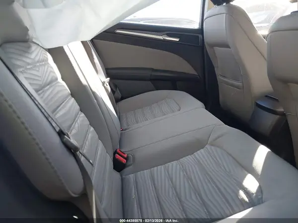 3FA6P0G72GR281582 2016 FORD FUSION - Image 8