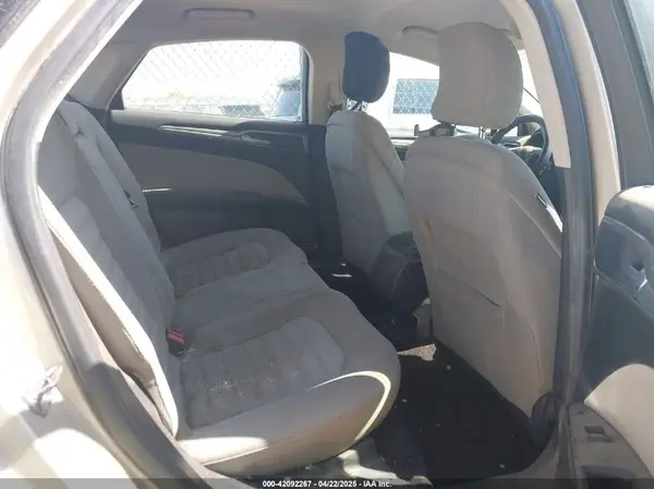 3FA6P0G72HR206558 2017 FORD FUSION - Image 8