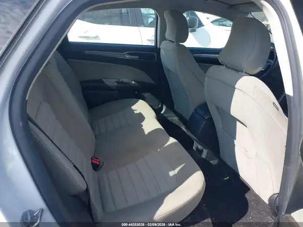 3FA6P0G72HR260054 2017 FORD FUSION - Image 8