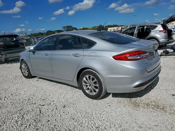 3FA6P0G72HR282037 2017 FORD FUSION - Image 2