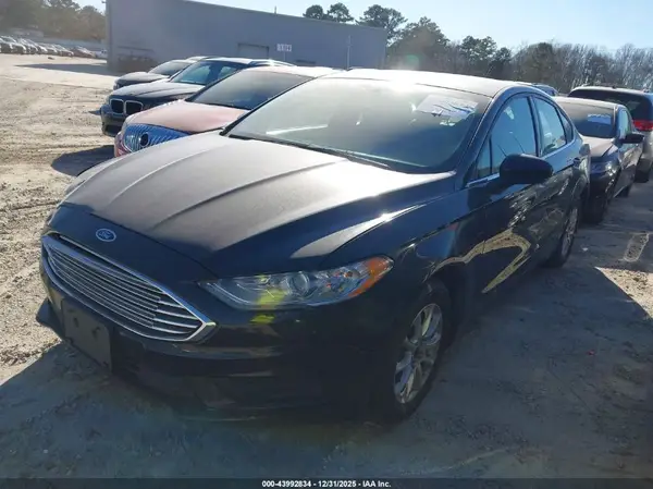 3FA6P0G72HR301153 2017 FORD FUSION - Image 2