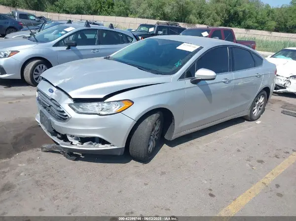 3FA6P0G72JR187158 2018 FORD FUSION - Image 2
