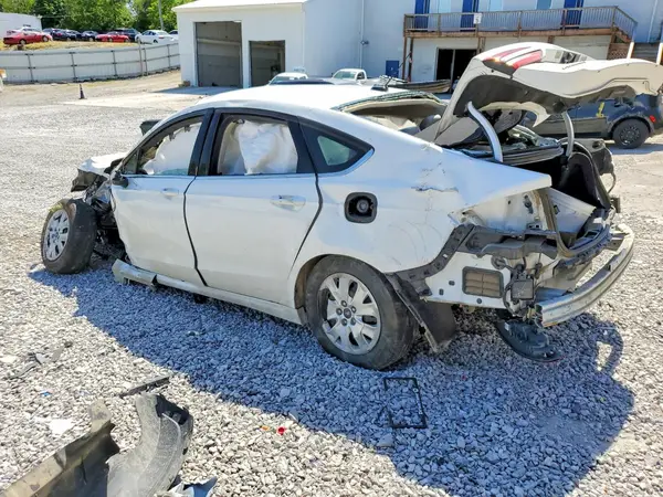 3FA6P0G72KR102398 2019 FORD FUSION - Image 2