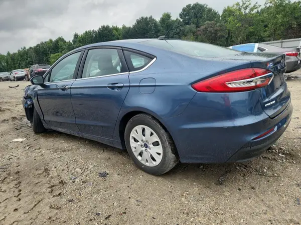 3FA6P0G72KR128631 2019 FORD FUSION - Image 2