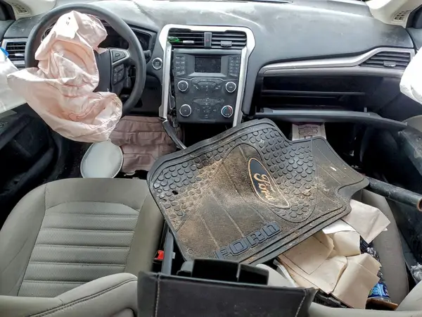 3FA6P0G72KR147745 2019 FORD FUSION - Image 8