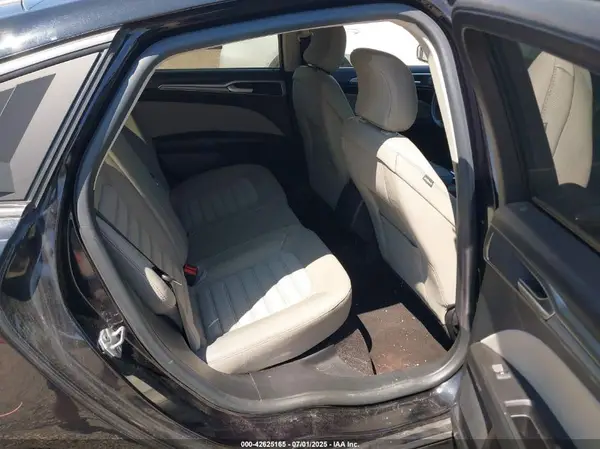 3FA6P0G72KR151178 2019 FORD FUSION - Image 8