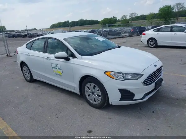 3FA6P0G72KR154050 2019 FORD FUSION - Image 1