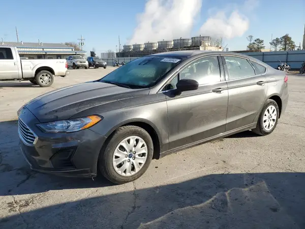 3FA6P0G72KR283132 2019 FORD FUSION - Image 1