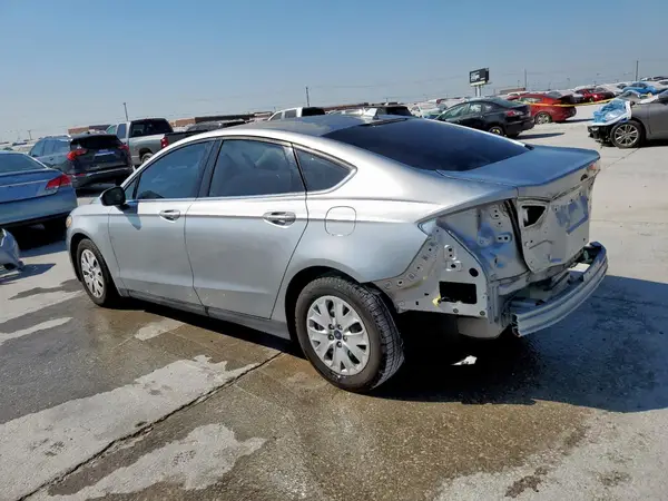 3FA6P0G72LR111510 2020 FORD FUSION - Image 2