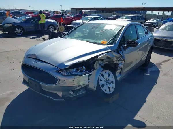 3FA6P0G72LR216113 2020 FORD FUSION - Image 2