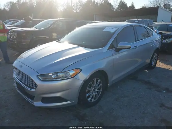 3FA6P0G73GR132811 2016 FORD FUSION - Image 2