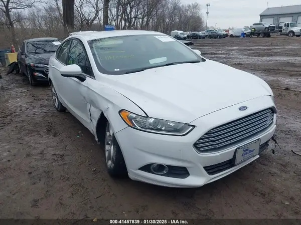 3FA6P0G73GR221889 2016 FORD FUSION - Image 1