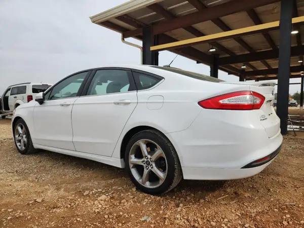 3FA6P0G73GR243570 2016 FORD FUSION - Image 2