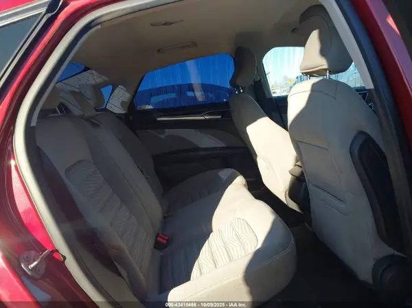 3FA6P0G73GR252530 2016 FORD FUSION - Image 8
