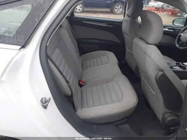 3FA6P0G73GR296415 2016 FORD FUSION - Image 8
