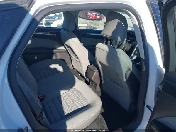 3FA6P0G73GR398376 2016 FORD FUSION - Image 8