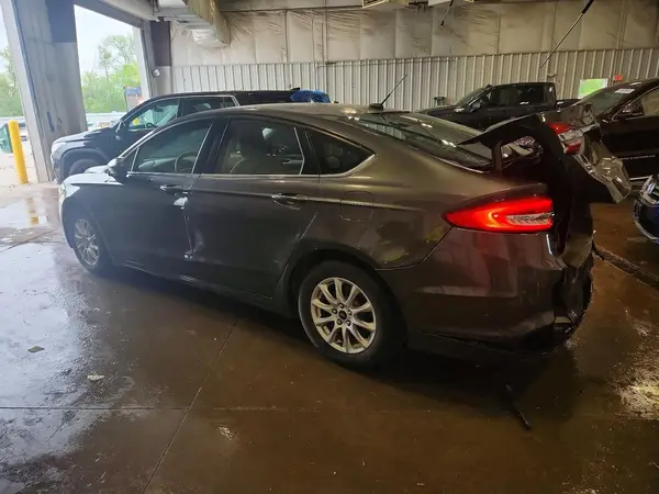 3FA6P0G73HR108509 2017 FORD FUSION - Image 2