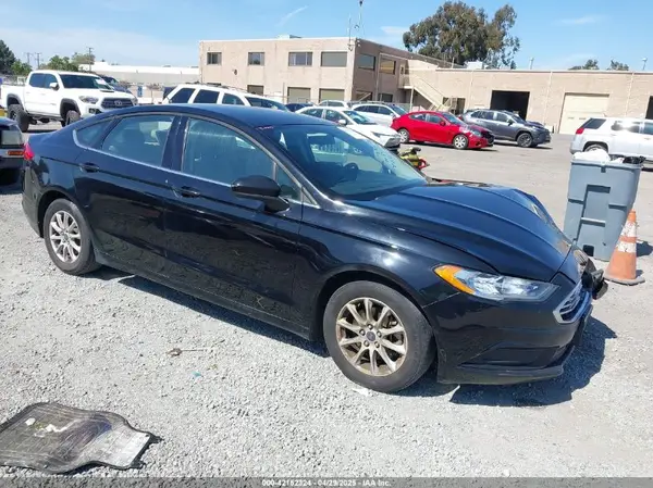 3FA6P0G73HR187681 2017 FORD FUSION - Image 1