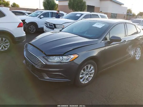 3FA6P0G73HR284718 2017 FORD FUSION - Image 2