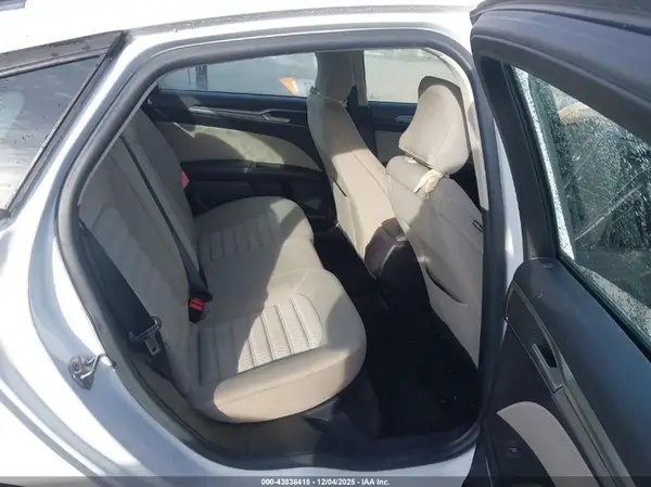 3FA6P0G73HR387752 2017 FORD FUSION - Image 8