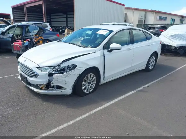 3FA6P0G73JR211919 2018 FORD FUSION - Image 2