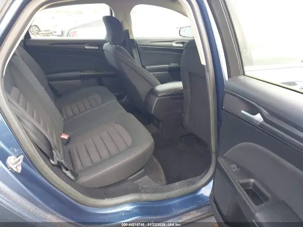 3FA6P0G73JR216781 2018 FORD FUSION - Image 8