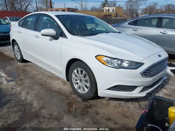 3FA6P0G73JR278133 2018 FORD FUSION - Image 1