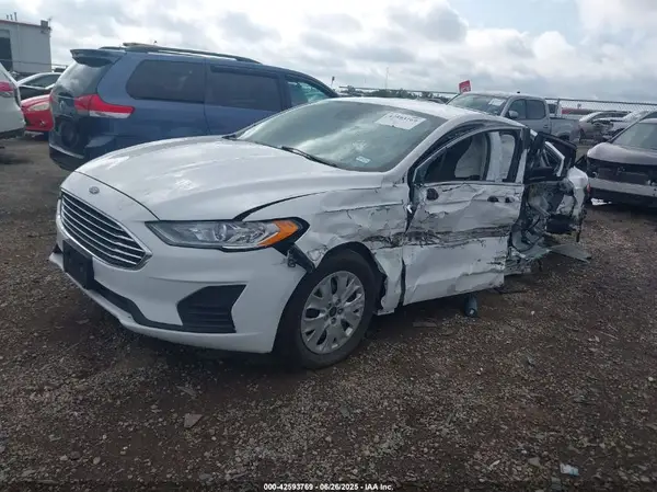 3FA6P0G73KR170497 2019 FORD FUSION - Image 2