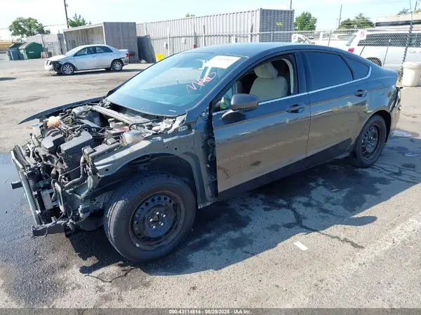 3FA6P0G73KR178275 2019 FORD FUSION - Image 2