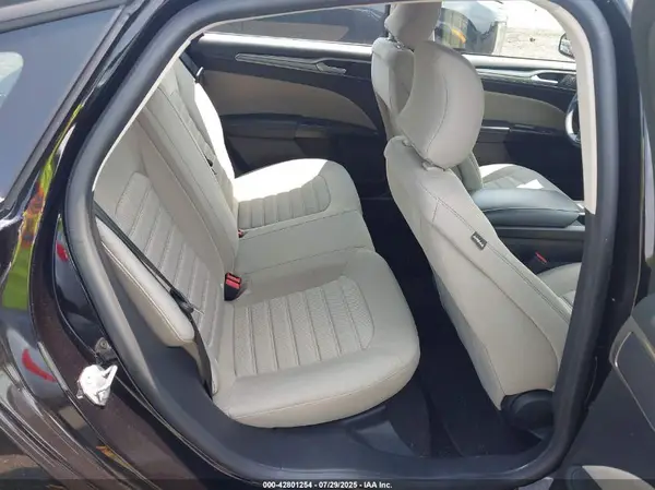 3FA6P0G73KR247482 2019 FORD FUSION - Image 8