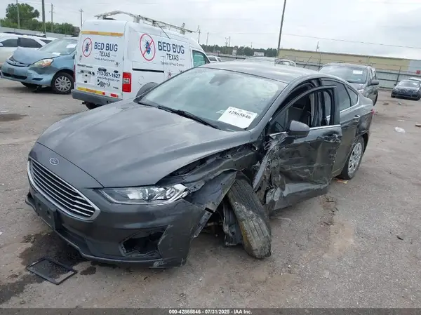 3FA6P0G73KR250074 2019 FORD FUSION - Image 2