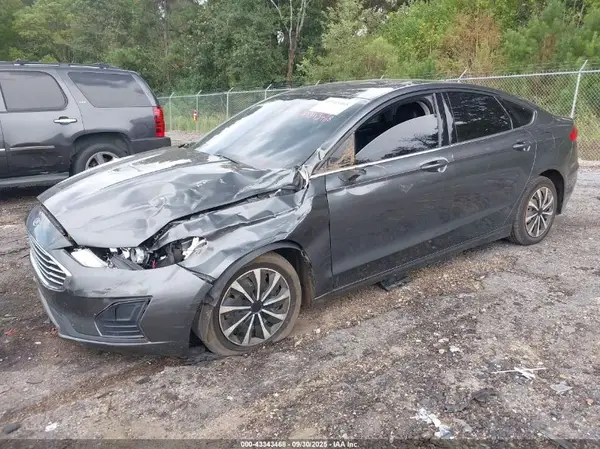 3FA6P0G73KR280529 2019 FORD FUSION - Image 2