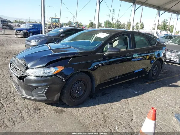 3FA6P0G73KR283561 2019 FORD FUSION - Image 2
