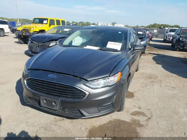 3FA6P0G73LR125738 2020 FORD FUSION - Image 2