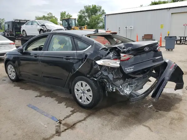 3FA6P0G73LR163132 2020 FORD FUSION - Image 2