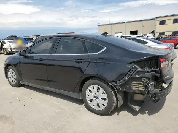 3FA6P0G73LR180691 2020 FORD FUSION - Image 2