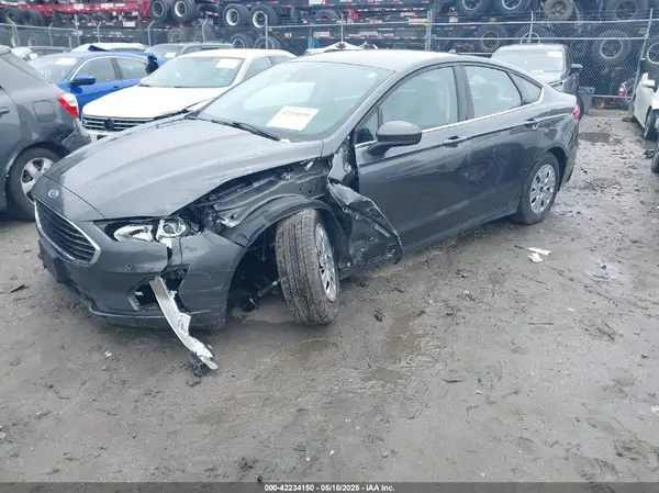 3FA6P0G73LR200034 2020 FORD FUSION - Image 2