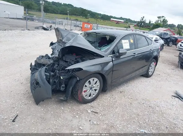 3FA6P0G73LR224012 2020 FORD FUSION - Image 2