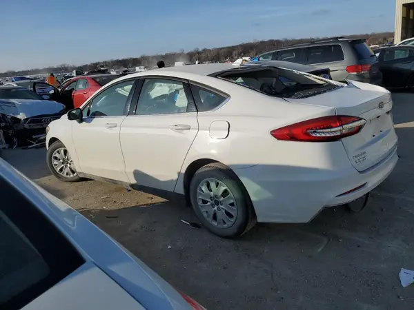 3FA6P0G73LR236953 2020 FORD FUSION - Image 2