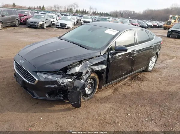 3FA6P0G73LR256832 2020 FORD FUSION - Image 2