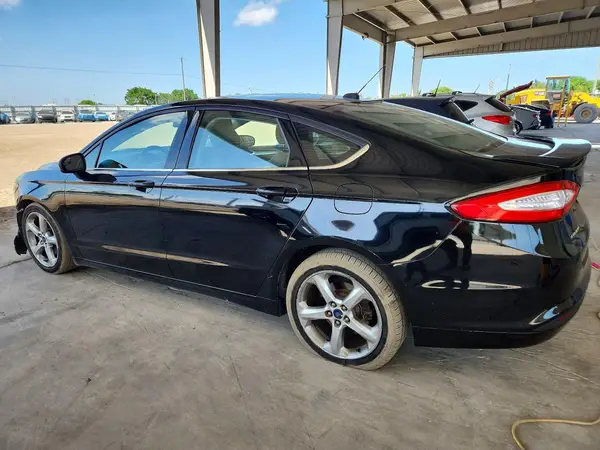 3FA6P0G74GR121378 2016 FORD FUSION - Image 2