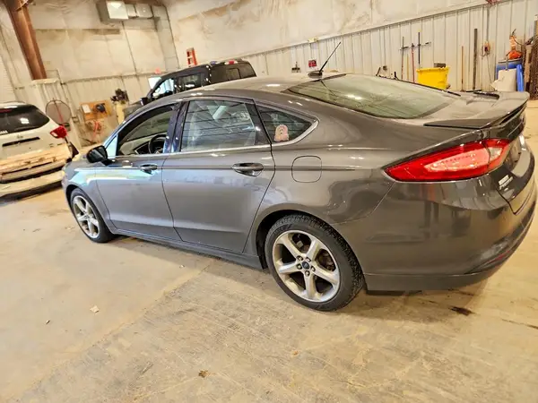 3FA6P0G74GR244744 2016 FORD FUSION - Image 2