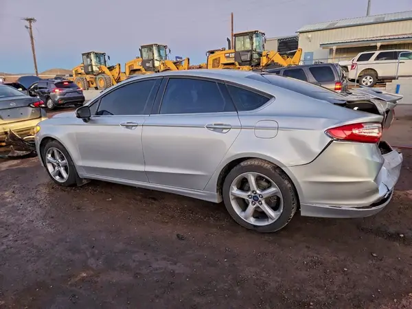 3FA6P0G74GR246557 2016 FORD FUSION - Image 2