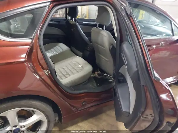 3FA6P0G74GR327042 2016 FORD FUSION - Image 8
